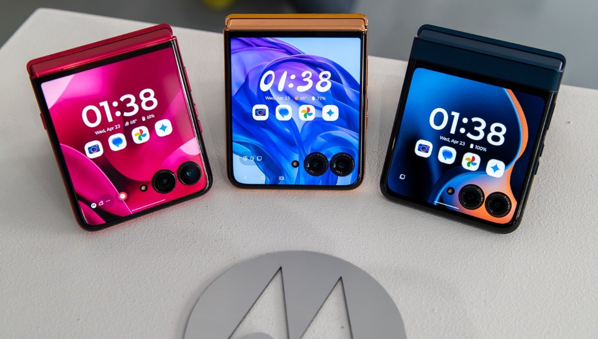 Motorola Razr 2025: फोल्डेबल डिज़ाइन के साथ 50MP कैमरा और 4500mAh बैटरी, कीमत ₹89,999 से शुरू